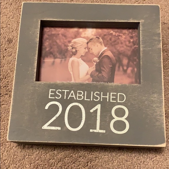 Picture frame 2018 - Picture 1 of 1